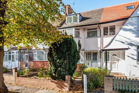 83 The Ridgeway, London, W3 8LP