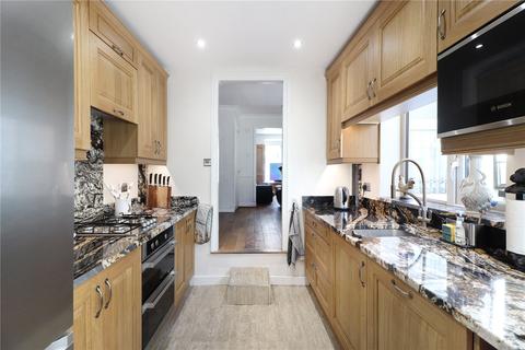 29 Russell Road, Gravesend, DA12 2RT