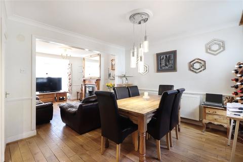 29 Russell Road, Gravesend, DA12 2RT
