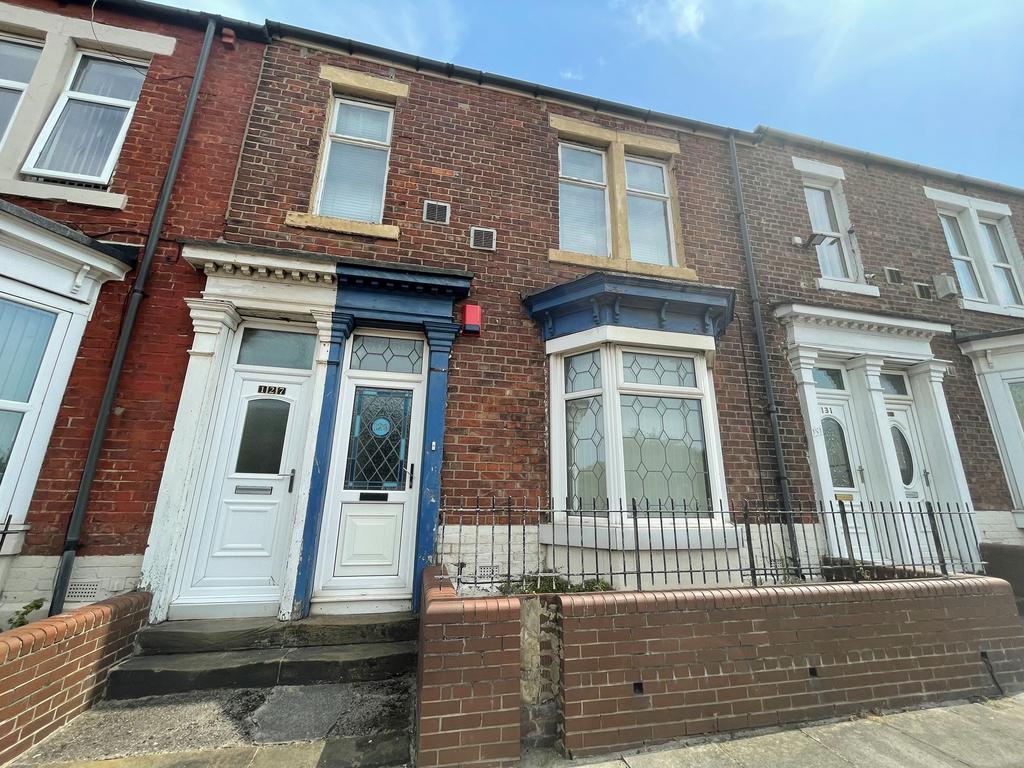 South Frederick Street, Laygate... 2 bed ground floor flat £450 pcm