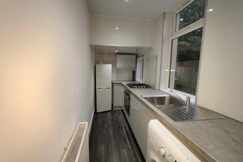 1 bedroom flat to rent, Glasgow Road, South Lanarkshire, Strathaven, ML10