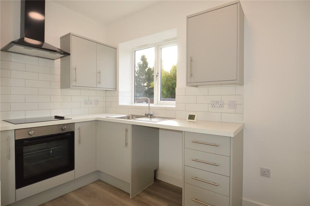 Birmingham Road, Alvechurch, Birmingham, Worcestershire, B48 2 bed