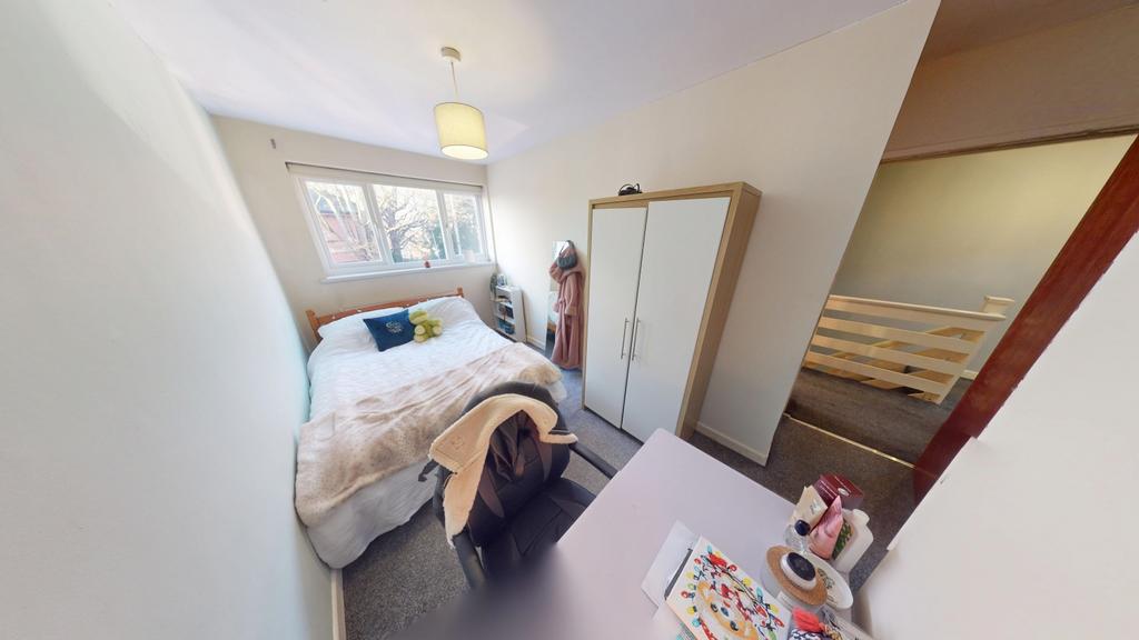 9-Weston-Avenue-02272025 103838