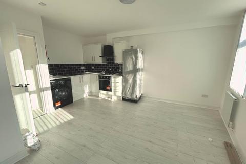 1 bedroom apartment to rent, Kensington, Liverpool