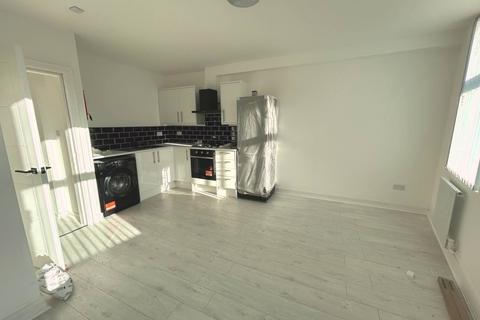 1 bedroom apartment to rent, Kensington, Liverpool