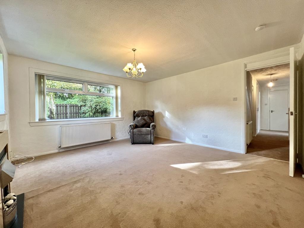71 Park Green, Erskine 5 bed terraced house £149,995