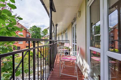 7 Lady Aylesford Avenue, Stanmore, HA7 4FG