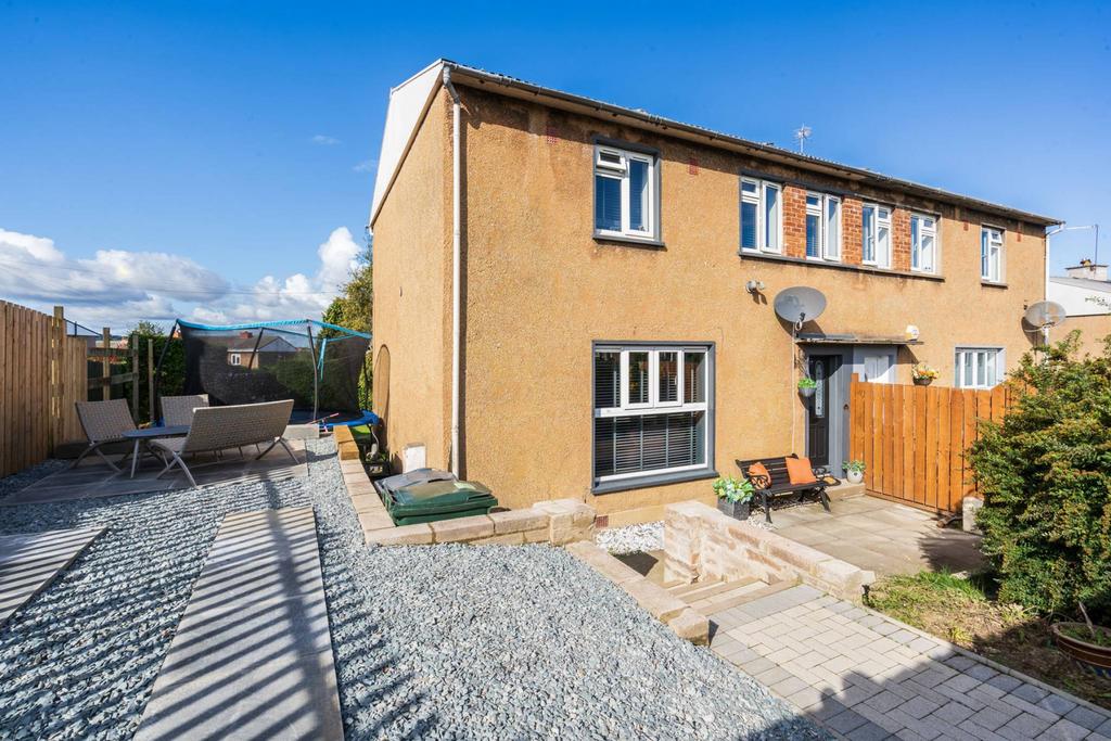 83 Fernieside Crescent, Ferniehill, Edinburgh, EH17 7DJ 3 bed semi