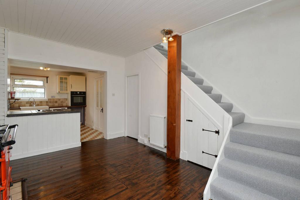 24 Roman Camp Cottages, Broxburn... 2 bed terraced house £155,000