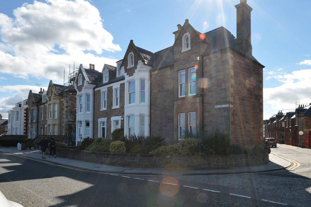 Cornerstones, 25B Melbourne Place, North Berwick, EH39 4JR 4 bed flat