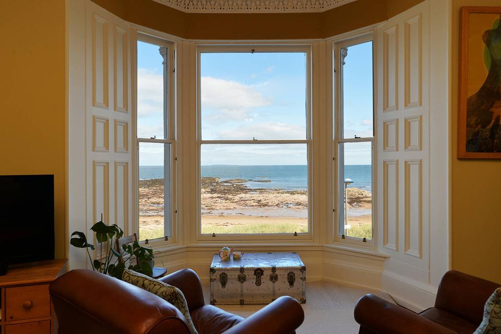 Cornerstones, 25B Melbourne Place, North Berwick, EH39 4JR 4 bed flat