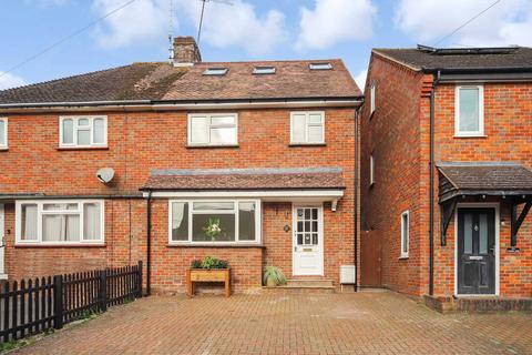 4 bedroom semi-detached house for sale, Goldfield Road, Tring