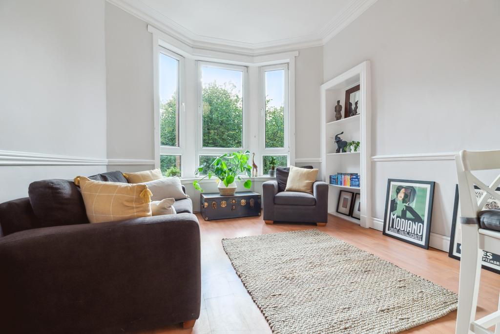 Springhill Gardens, Flat 2/2, Shawlands, Glasgow, G41 2EY 1 bed