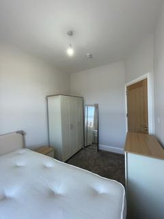 1 bedroom in a house share to rent, Room 6, Airthrie Road, Ilford IG3
