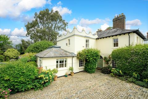 The Grange Bovingdon Green, Bovingdon, Hemel Hempstead, HP3 0LB