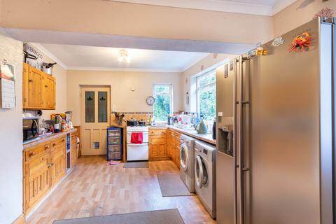 4 bedroom semi-detached house for sale - Cobwell Road, Retford