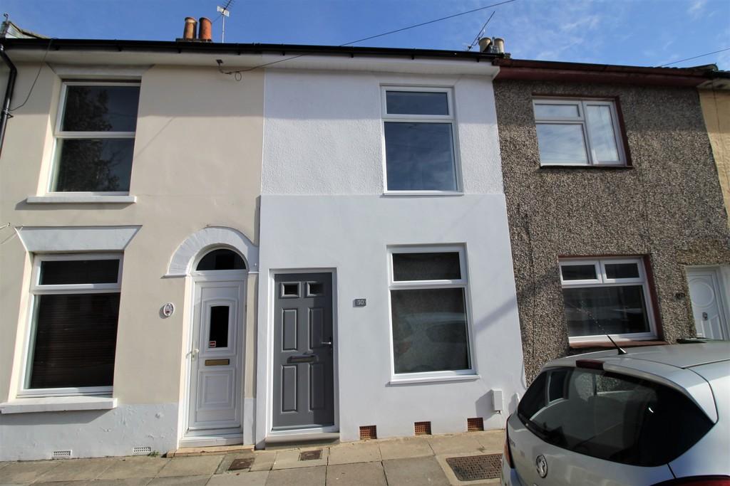 St Stephens Road, Portsmouth 2 bed terraced house £1,200 pcm (£277 pw)