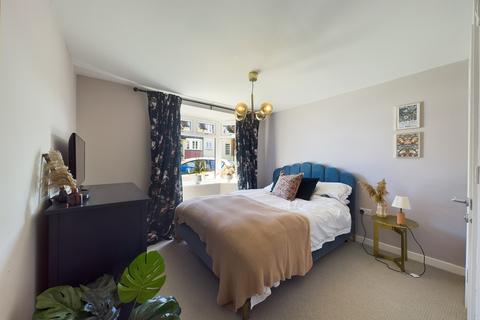 2 bedroom ground floor maisonette for sale - Clarence Road, Horsham