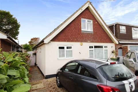 4 bedroom detached bungalow to rent, Crouch Avenue, Hockley, SS5