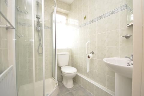107 Highcroft Crescent, Bognor Regis, PO22 8DT