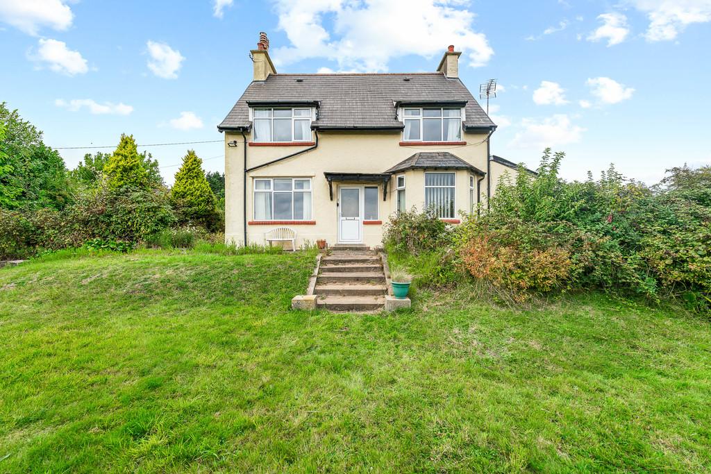 Nant Y Ffynnon, Capel Llanilltern 4 bed detached house for sale £499,950