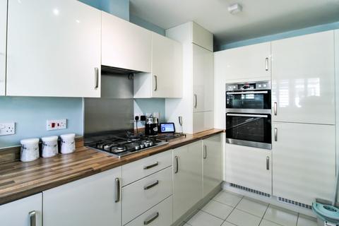 8 Carpenters, Cricklade, Swindon, SN6 6FG