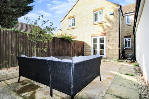 8 Carpenters, Cricklade, Swindon, SN6 6FG