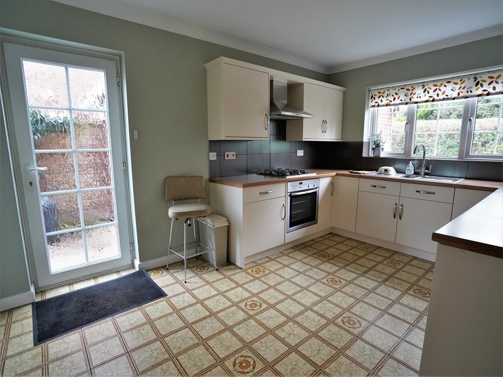 Whinfield Road, Dibden Purlieu 3 bed detached house for sale £450,000