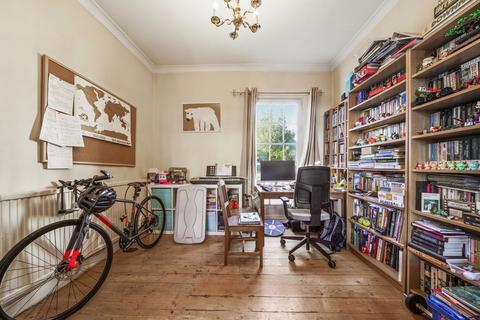 34 Wellesley Road, London, E11 2HF