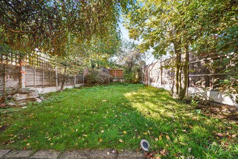 34 Wellesley Road, London, E11 2HF