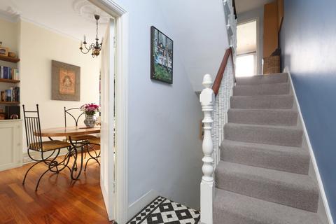 26 Tyssen Road, London, N16 7LX