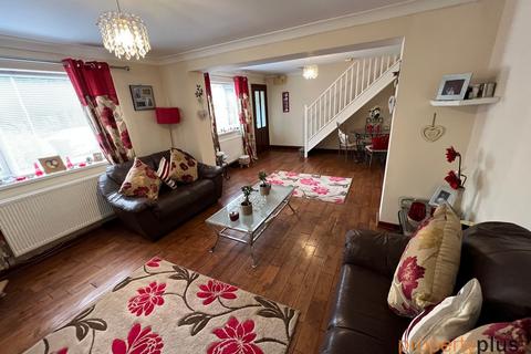 undefined, Ynys Hir, Pontypridd, South Wales, CF37
