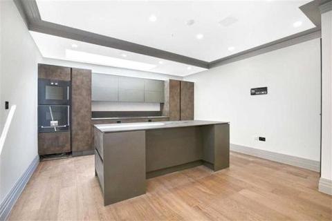 4 bedroom detached house to rent, St Pauls Crescent, Camden, London