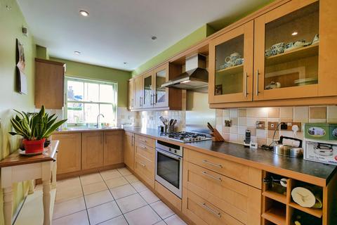 undefined, Bingham Close, Cirencester