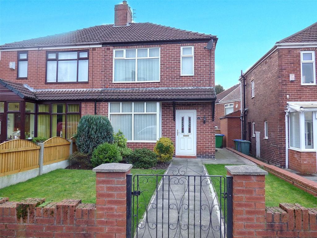 Berwyn Avenue, Middleton, Manchester, Greater Manchester, M24 3 bed