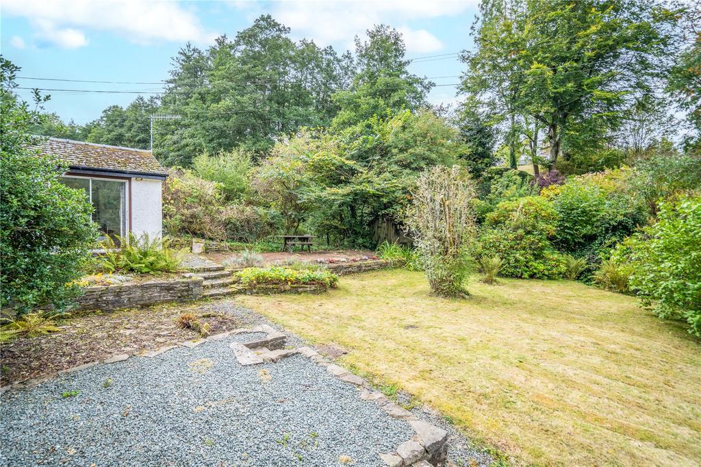 8 Woodside, Clun, Shropshire 2 bed detached house for sale £375,000