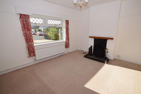 2 bedroom bungalow for sale - Holywell Crescent, Abergavenny