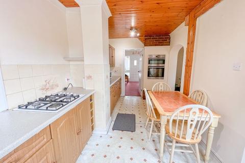 66 Lindrosa Road, Sutton Coldfield, B74 3LB