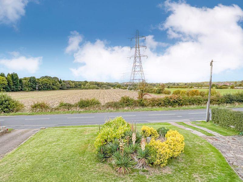 Little Hardwick Road, Streetly, WS9 0SF 3 bed detached bungalow for