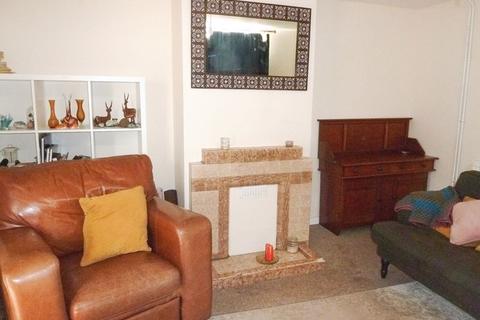 16 Dawlish Road, Exeter, EX2 8XW