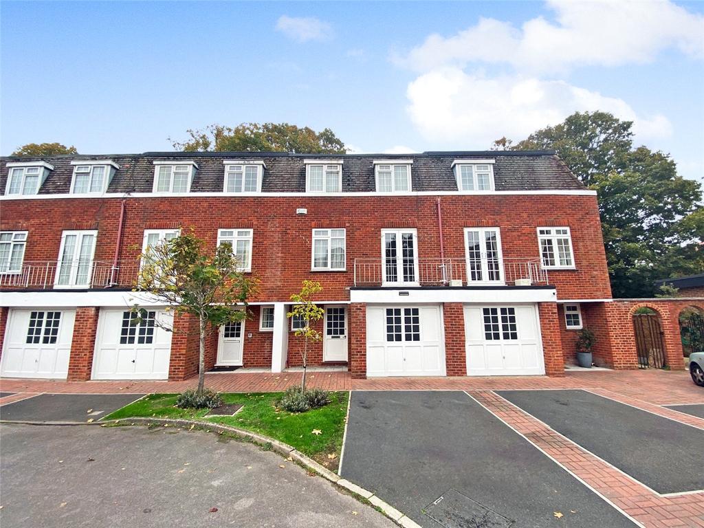 The Boltons, Portarlington Close, Westbourne, Dorset, BH4 3 bed