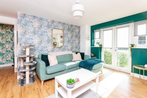 2 bedroom flat for sale - Glover Street, St Helens, WA10
