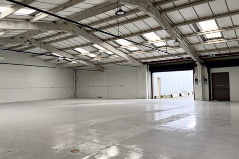 Industrial unit to rent, RECENTLY REFURBISHED INDUSTRIAL / WAREHOUSING UNITS