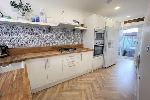 1 Glen Road, Old Kilpatrick, Glasgow, G60 5DQ