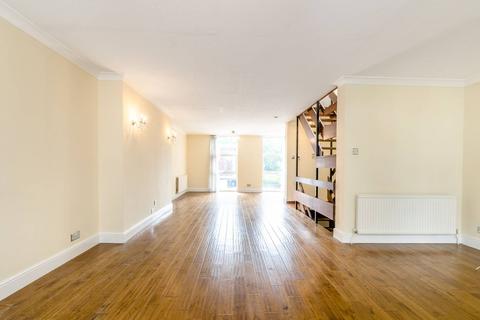 4 bedroom terraced house to rent - Hornby Close, Swiss Cottage, London, NW3