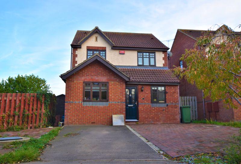 Wilks Croft Shenley Church End 3 Bed Detached House £410 000