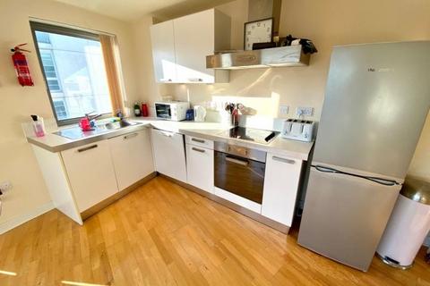 undefined, 1202 Metis City Centre