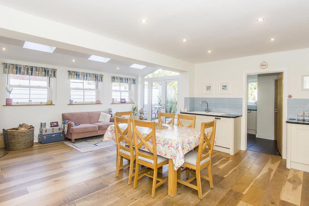 Sapcote Road, Stoney Stanton, Leicester 4 bed detached house £430,000