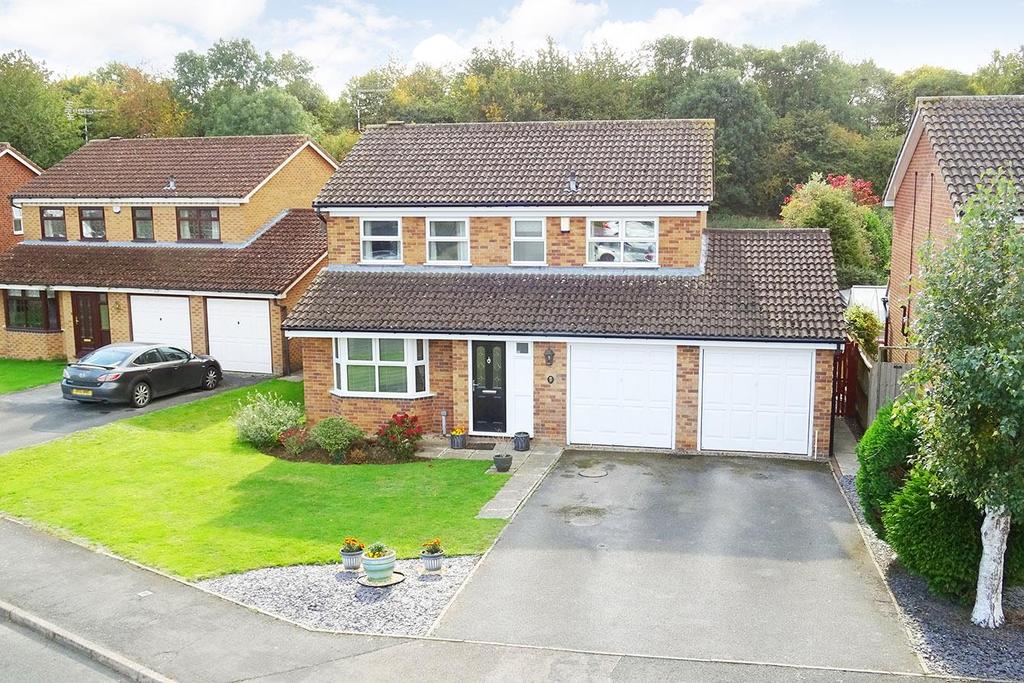 Cunningham Drive, Lutterworth 4 bed detached house £485,000