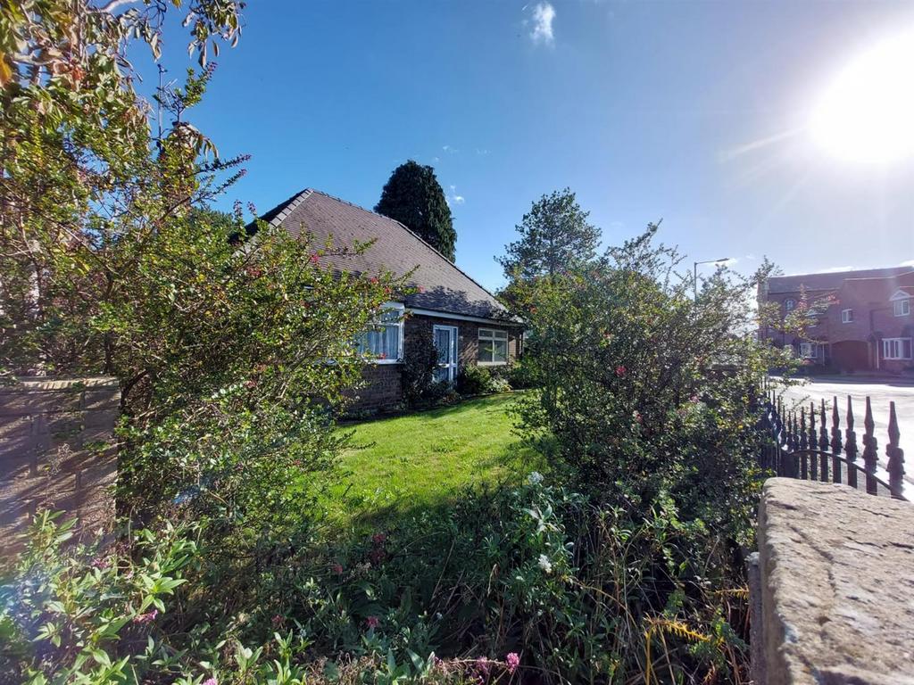 Eastgate, Hornsea 2 bed bungalow £285,000